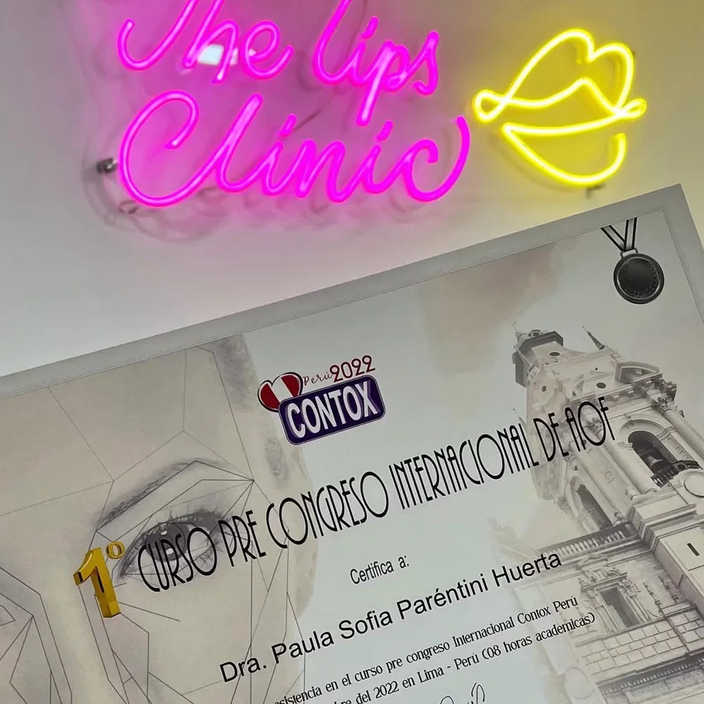 Certificado del curso pre congreso Contox Perú 2022, bajo el letrero de The Lips Clinic